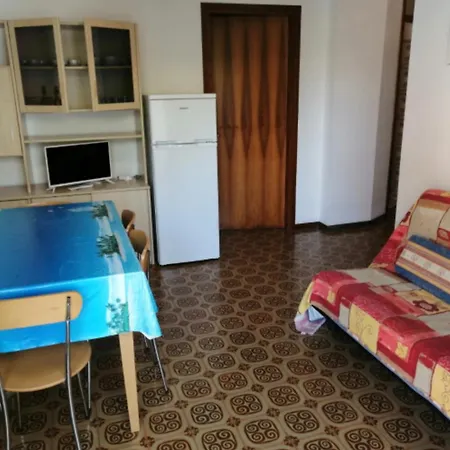 Apartman Torino 83 *