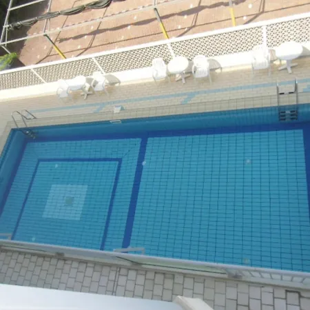 Apartman Torino 83 *